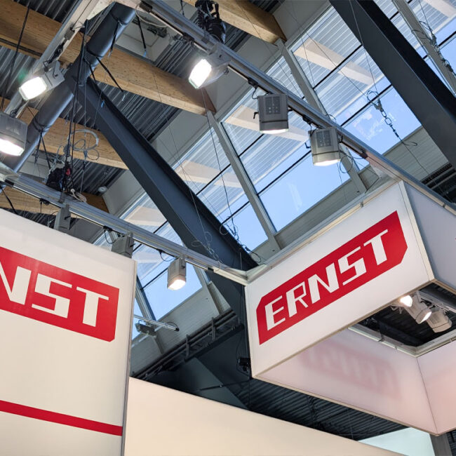 Abhängung Messestand Stuttgart